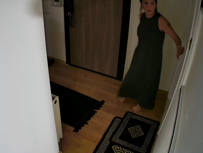 Güllü'nün düşmeden önceki ev görüntülerinin tamamı ortaya çıktı - Resim : 1