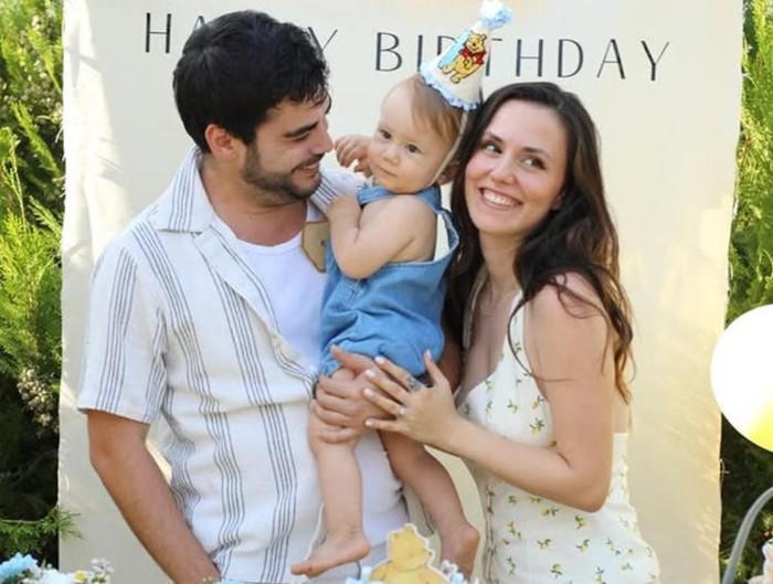 Oyuncu Berkay Hardal ve eşi Dilan Telkok trafik kazası geçirdi: Sağlık durumları nasıl? - Resim : 1