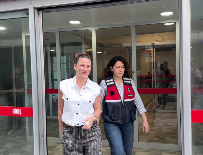 Gözaltına alınan Serenay Sarıkaya serbest bırakıldı - Resim : 2