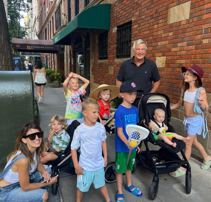 &Uuml;nl&uuml; Hollywood oyuncusu Alec Baldwin&rsquo;den veda kararı: Emekli olmak istiyorum - Resim : 2