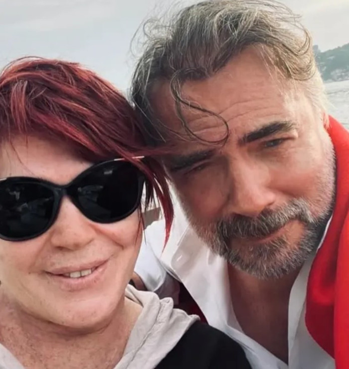 Uyuşturucu soruşturması kapsamında Oktay Kaynarca ve Emel M&uuml;ft&uuml;oğlu da g&ouml;zaltına alındı - Resim : 3