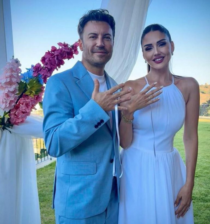 Tolga Güleç ve Öykü Cengiz evlilik yolunda ilk adımı attı - Resim : 2