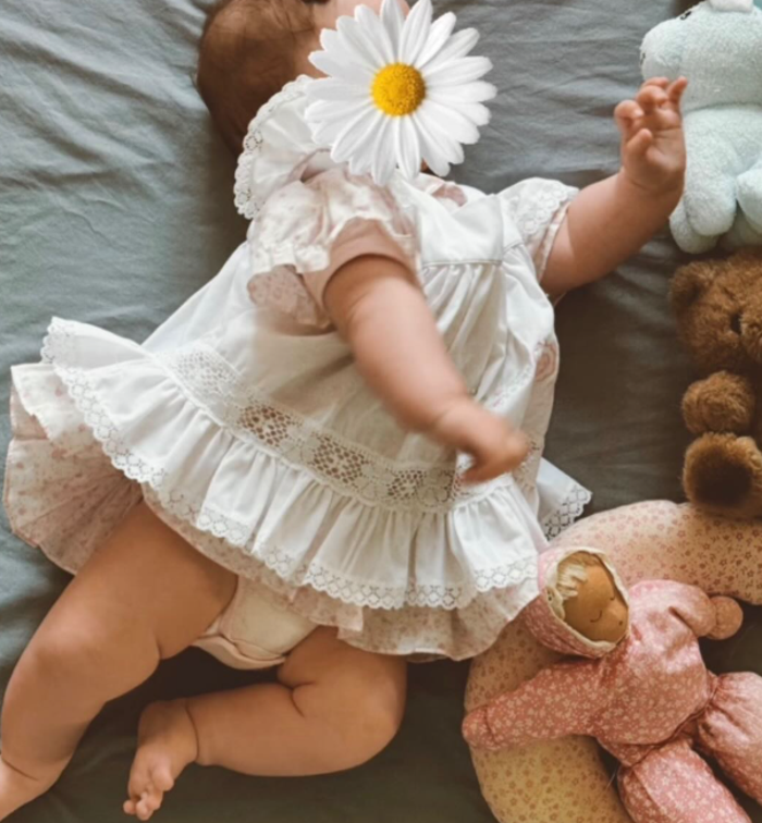 İrem Helvacıoğlu ve Ural Kaspar&rsquo;ın boşanma anlaşmasına dair detaylar ortaya &ccedil;ıktı: Helvacıoğlu, kızına kendi soyadını verdi - Resim : 2