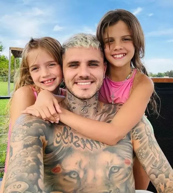 Mauro Icardi: Wanda Nara kızlarımla görüşmemi engelliyor - Resim : 2