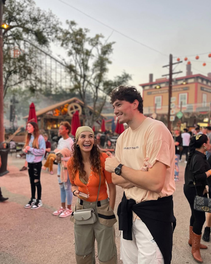 Ebru Şahin ve Cedi Osman boy farkı eleştirilerine noktayı koydu - Resim : 2