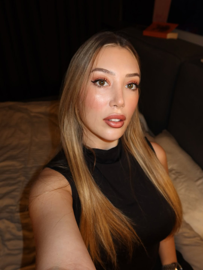 Yasmin Erbil, babası Mehmet Ali Erbil ile G&uuml;lseren Ceylan'ın boşanması hakkında ilk kez konuştu - Resim : 1