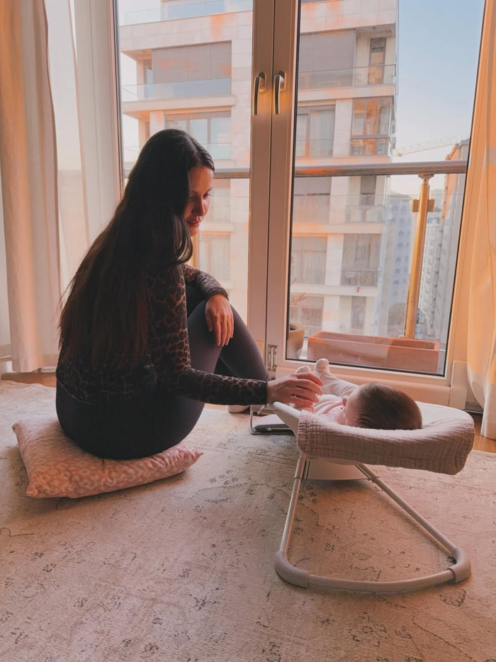 İrem Helvacıoğlu ve Ural Kaspar&rsquo;ın boşanma anlaşmasına dair detaylar ortaya &ccedil;ıktı: Helvacıoğlu, kızına kendi soyadını verdi - Resim : 3