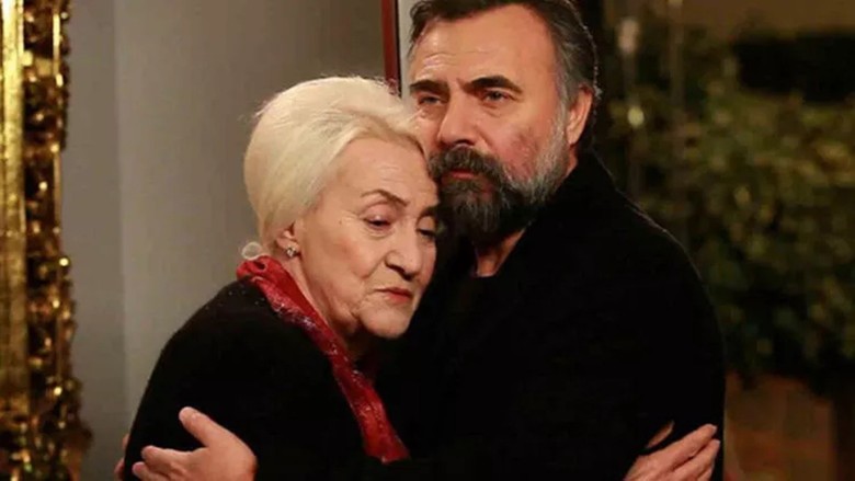 Oyuncu Sabina Toziya hayatını kaybetti