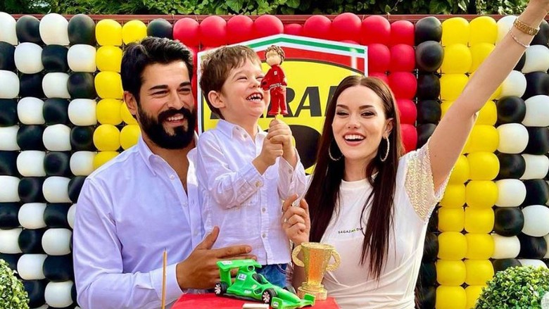 Fahriye Evcen'den kötü haber! Koronavirüse yakalandı