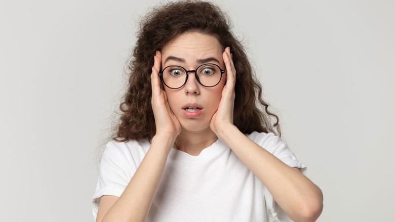Yüz felci belirtileri neler? Yüz felci neden olur? 9 soruda yüz felci hakkında merak edilenler