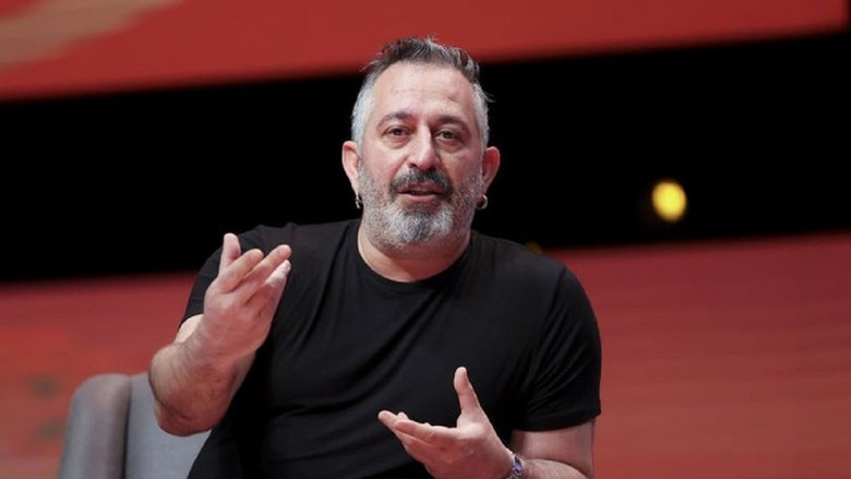 Cem Yılmaz: İnsanın iyisi çok başkaymış