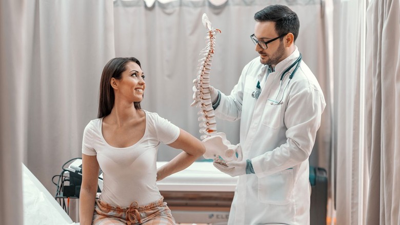 Fiziksel Tıp ve Rehabilitasyon nedir? Hangi hastalıklara bakar?