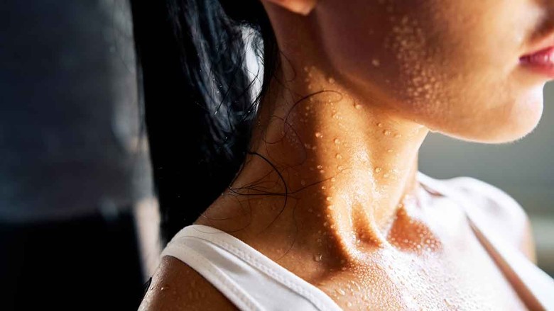 Terlemek aslında cildiniz için iyi mi? İşte dermatologların cevabı