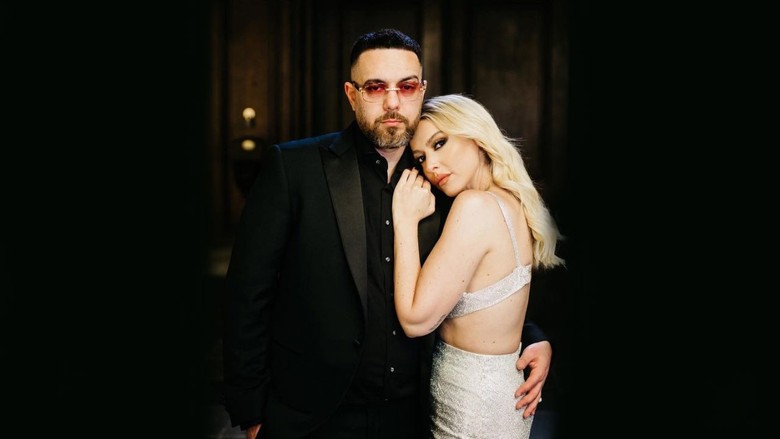 Hadise ve Murda'nın şarkısı 'Sen Dönene Kadar' zirveye yerleşti