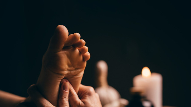 Refleksoloji nedir? Refleksolojinin sağlığa 5 faydası