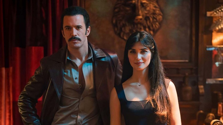 Tuba Büyüküstün ile Barış Arduç'lu Dehşet Bey filminden ilk kareler yayınlandı