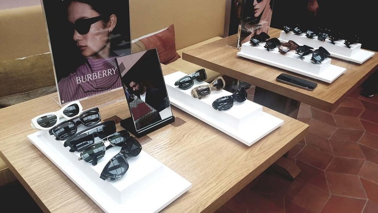İlkbahar Yaz 2025 gözlük trendleri: Sezonun güneş gözlükleri