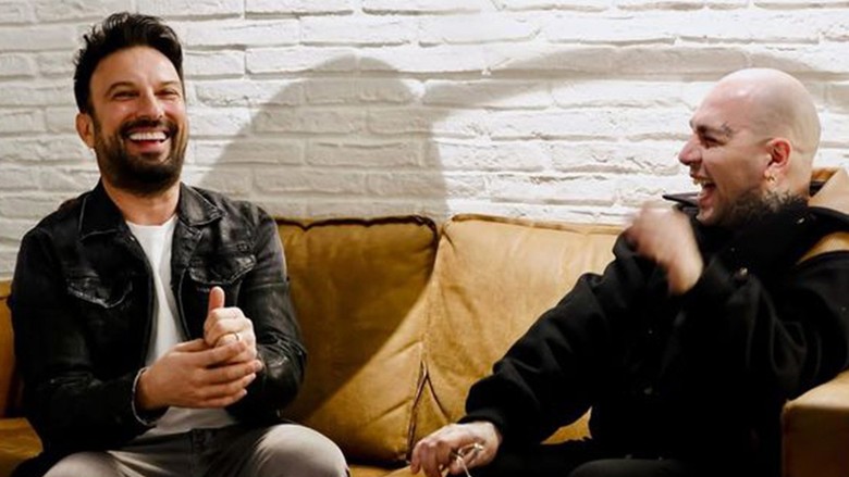 Ezhel, Tarkan'ı Berlin'de ziyaret etti!