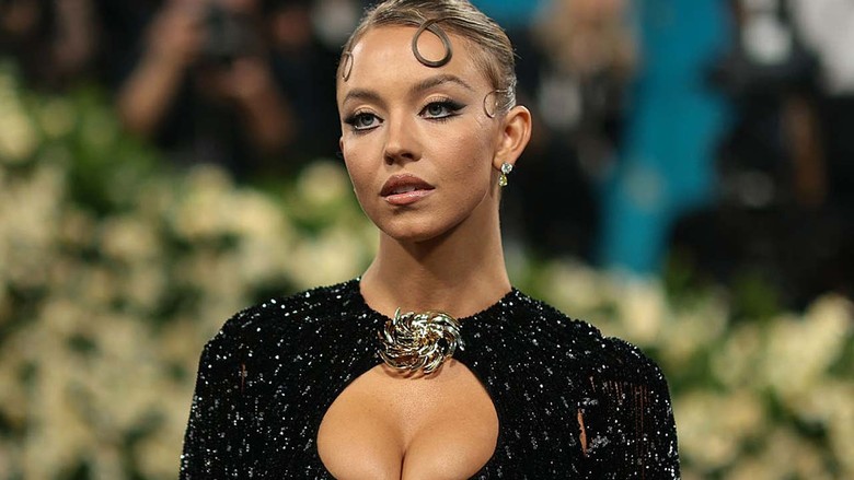 Sydney Sweeney'den sıra dışı bir karar! Kendi duş suyundan sabun üretti