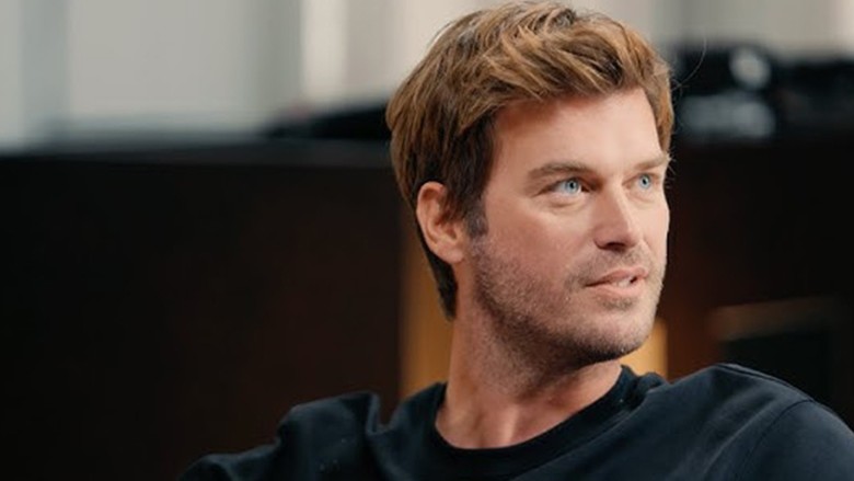 Kıvanç Tatlıtuğ'dan yeni imaj
