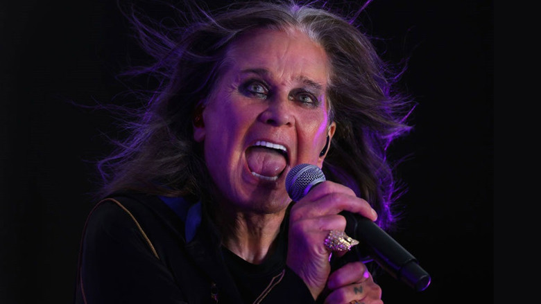 Black Sabbath'ın solisti Ozzy Osbourne hayatını kaybetti