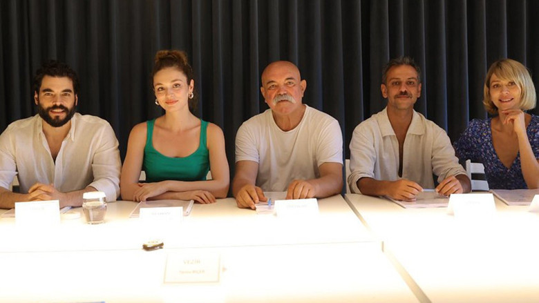 'Veliaht’ dizisinin oyuncuları bir araya geldi