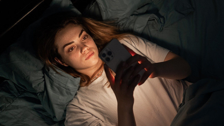 Eski sevgilinizin sosyal medyasını kontrol etmeyi bırakamamanızın 5 nedeni