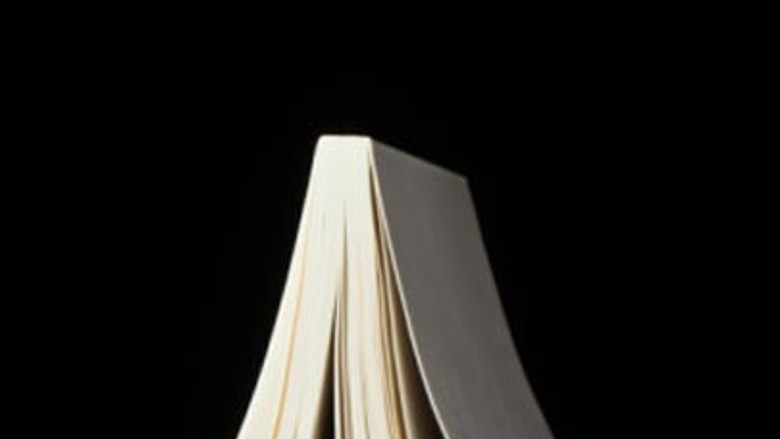 Ben saksı değilim, kitap okuyorum!