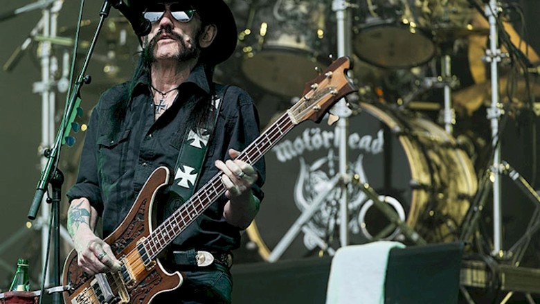 Lemmy Kilmister hayatını kaybetti