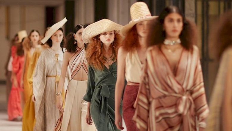 Moda dünyasında dijital defileler devam ediyor