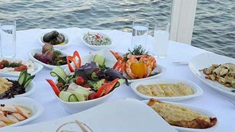 Fasıl, dansöz, ziyafet