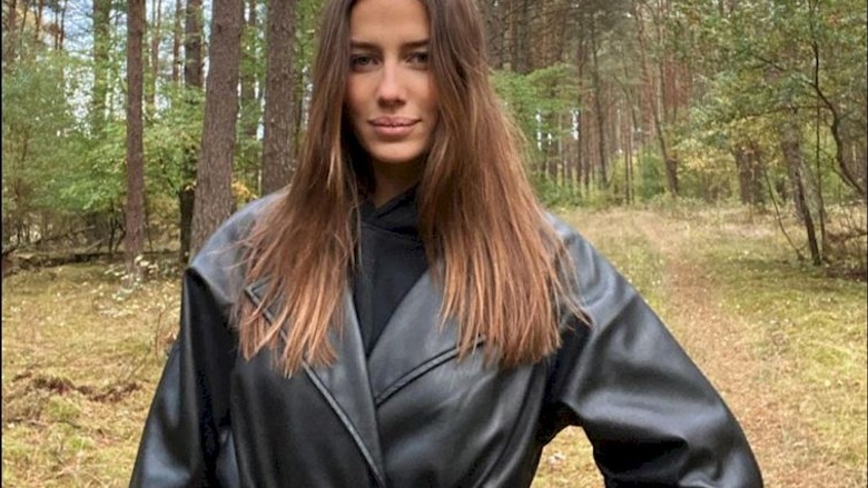 Brad Pitt’in sevgilisi Nicole Poturalski’den güncel haberler