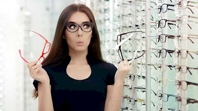 Gözlük çerçeveleri ve 2018 gözlük modelleri