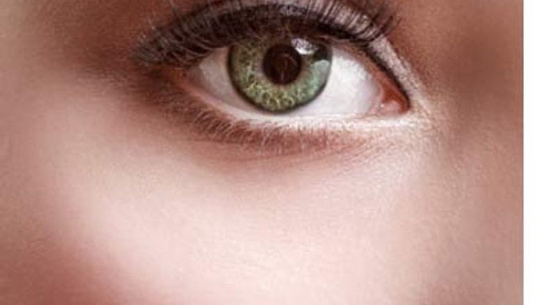 Kaşları gürleştirmek için maske