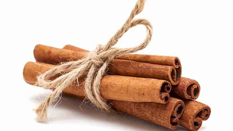 Tarçınlı suyun faydaları